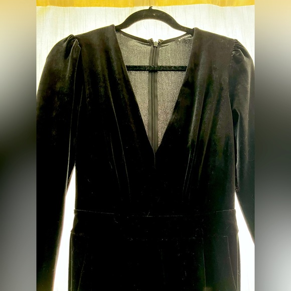 Black velvet jumpsuit, new used condition! - Picture 3 of 5
